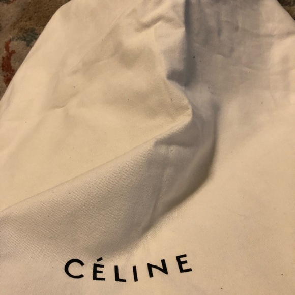 Celine Phantom Bag. Like new only used twice. - Picture 6 of 6